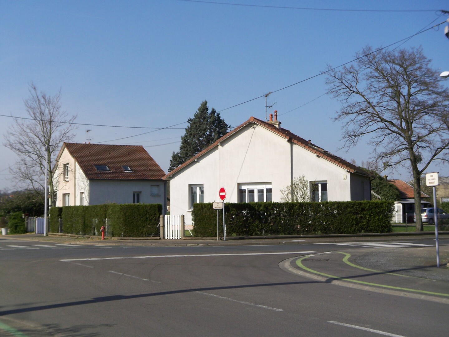 72_Le Mans_Rue des Frères Renault.jpg